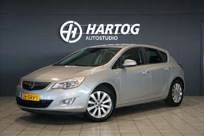 Opel Astra 1.4 Turbo Cosmo + TREKHAAK / SENSOREN / CLIMATE CO