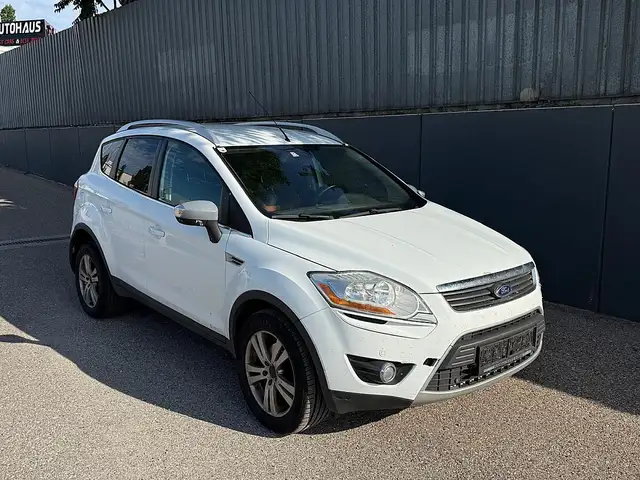 Ford Kuga view 4