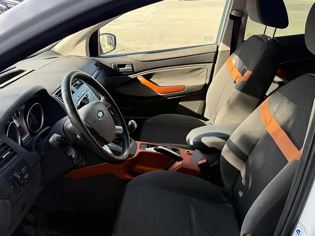 Ford Kuga view 7