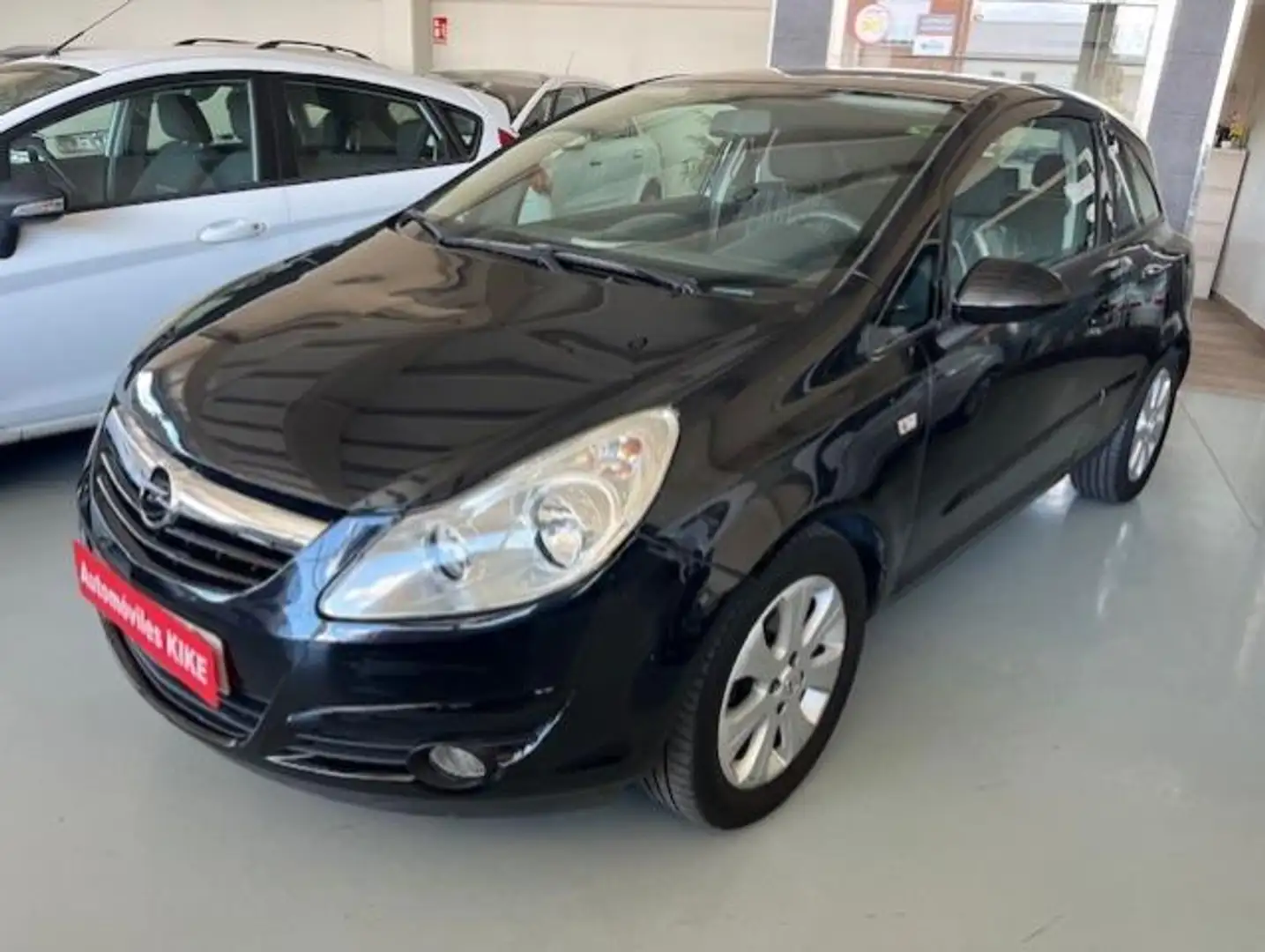 Opel Corsa Pequeño 90cv Manual de 3 Puertas - 1