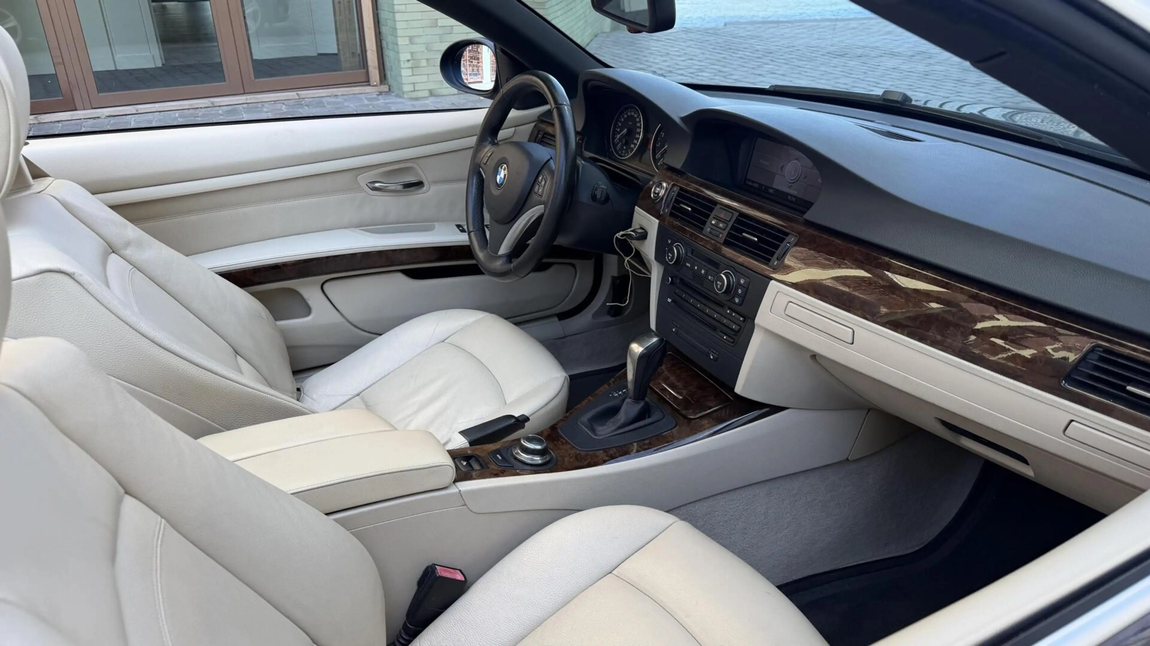 BMW 325 3-serie Cabrio 325i High Executive — photo 6
