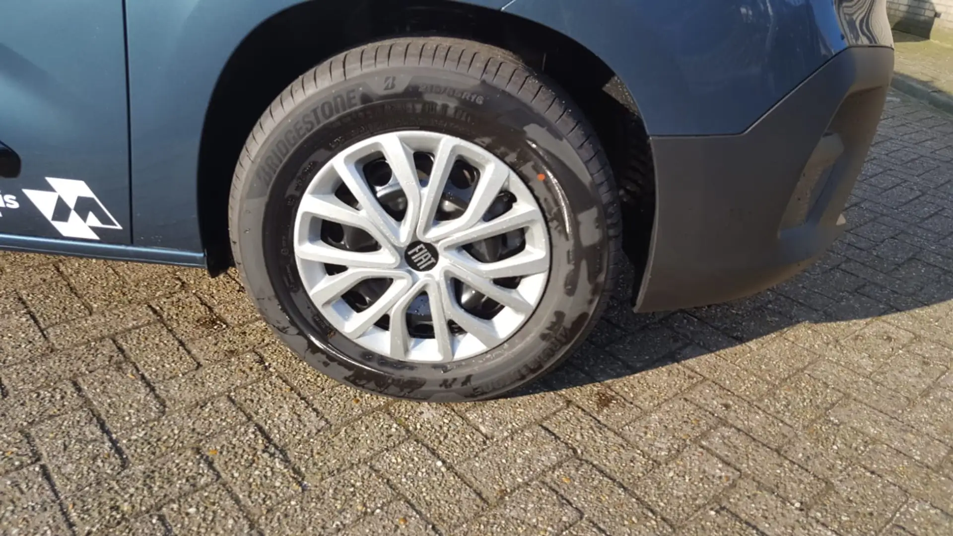 Fiat Doblo Cargo 136PK 100% elektrisch + DEMO VOORDEEL..!! Blauw - 2