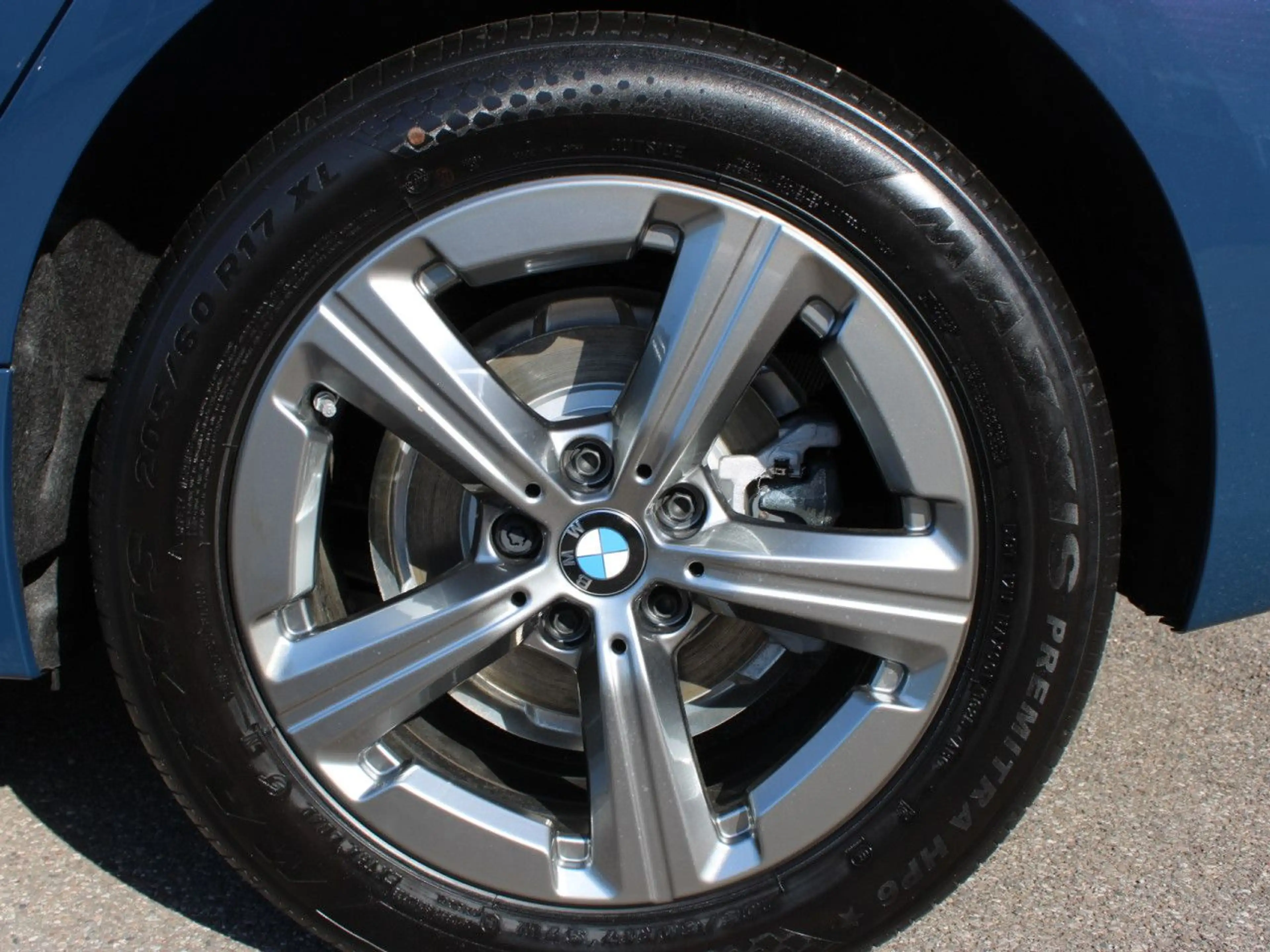 BMW 218 i AT. HUD ACC SuView Ad-LED Komfz.DAB AHK Navi — photo 7