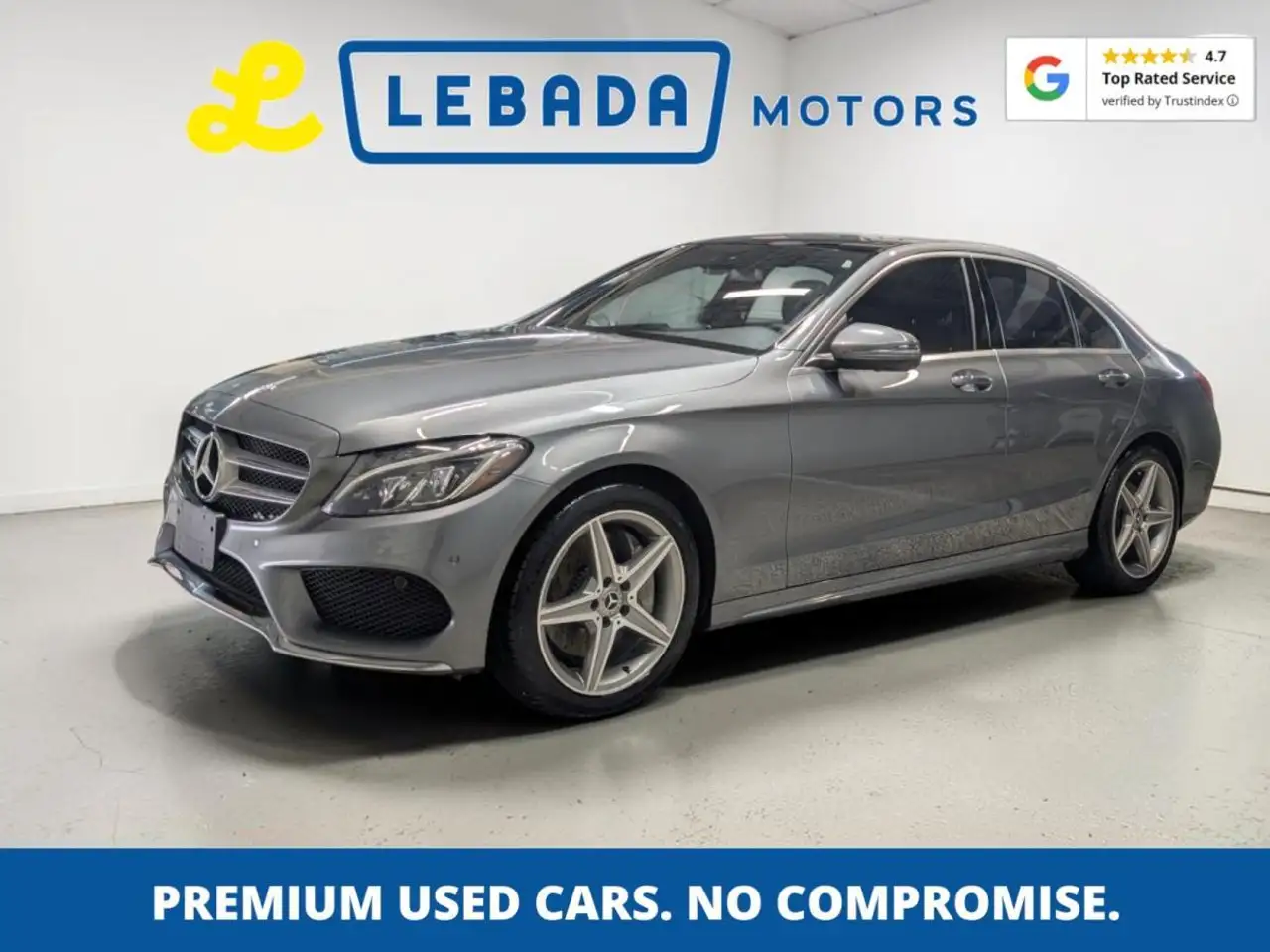 Mercedes-Benz C-Class снимка Mercedes-Benz C-Class