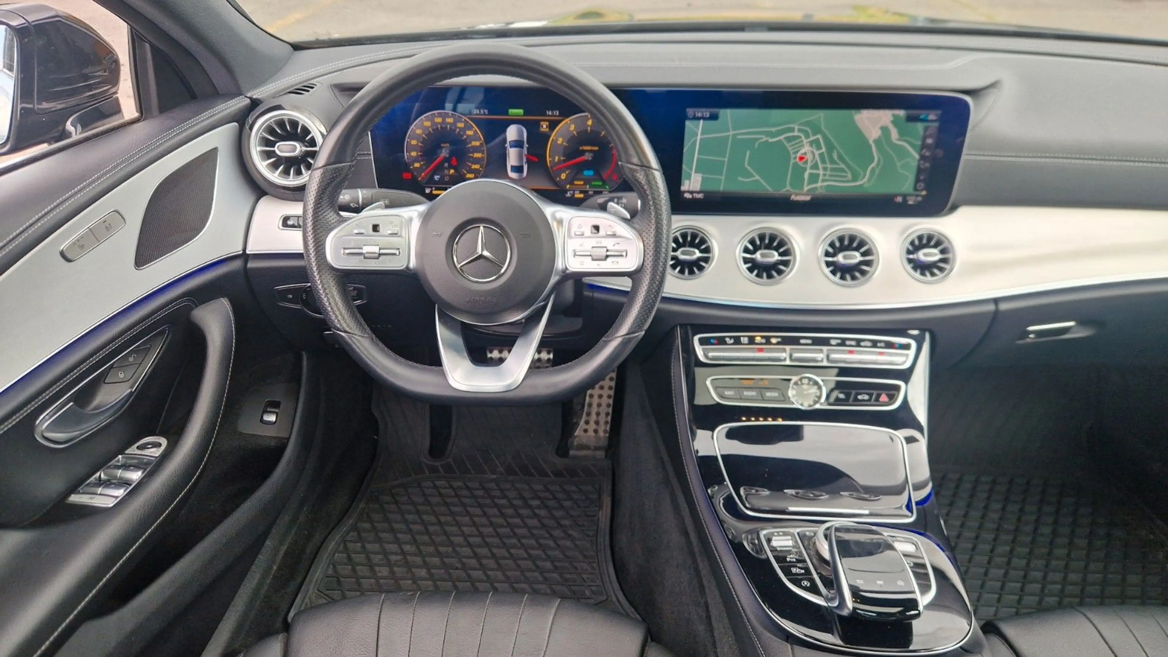Mercedes-Benz CLS 450 4Matic AMG Widescreen Multibeam 360* — photo 10