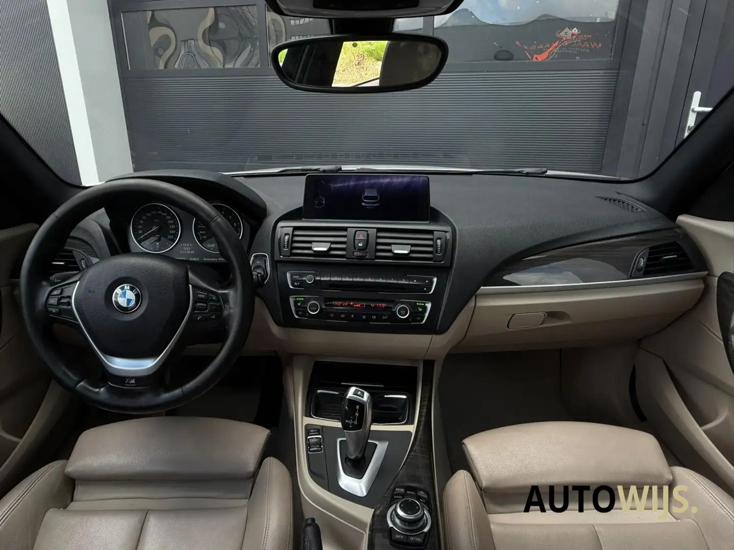 BMW 118 1-serie 118i High Executive|M-SPORT|PANO|Leder|Xen Weiß - 2