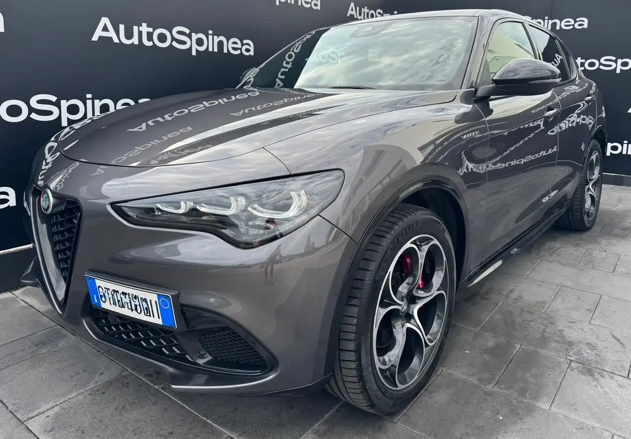 Alfa Romeo Stelvio 2025