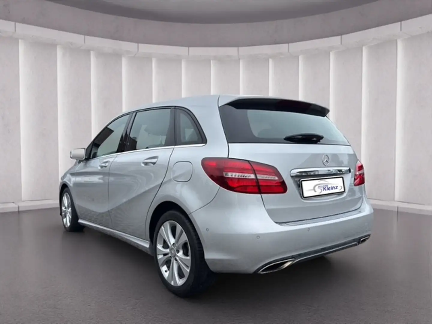 Mercedes-Benz B 200 PROGRESSIVE+LED+PDC+NAVI+ Plateado - 2