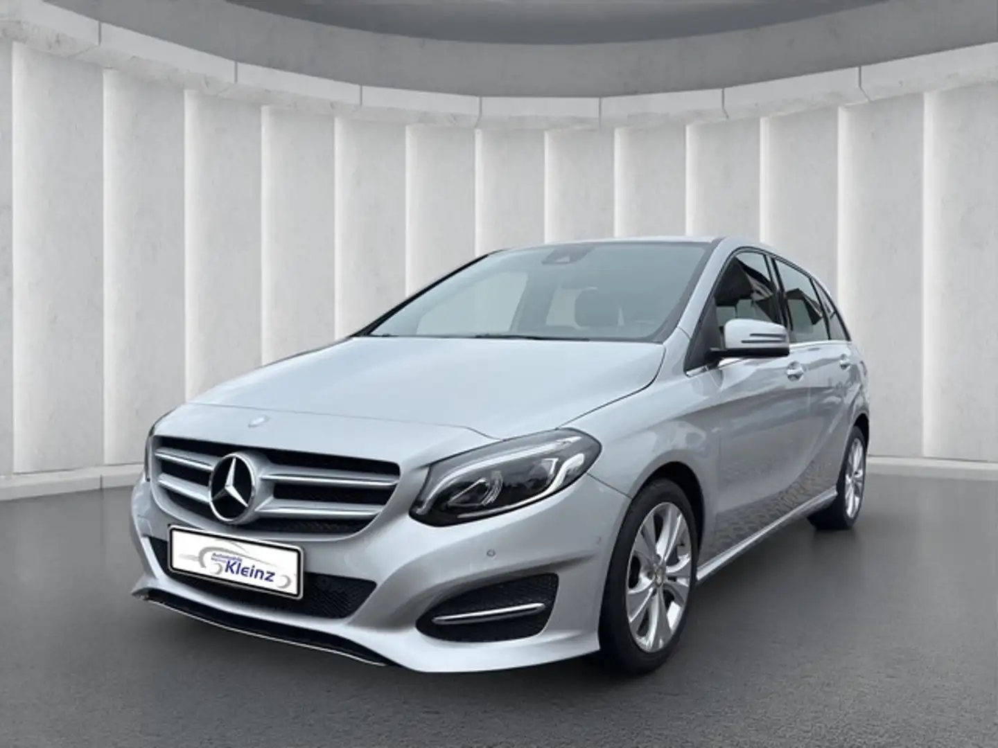 Mercedes-Benz B 200 PROGRESSIVE+LED+PDC+NAVI+ Plateado - 1
