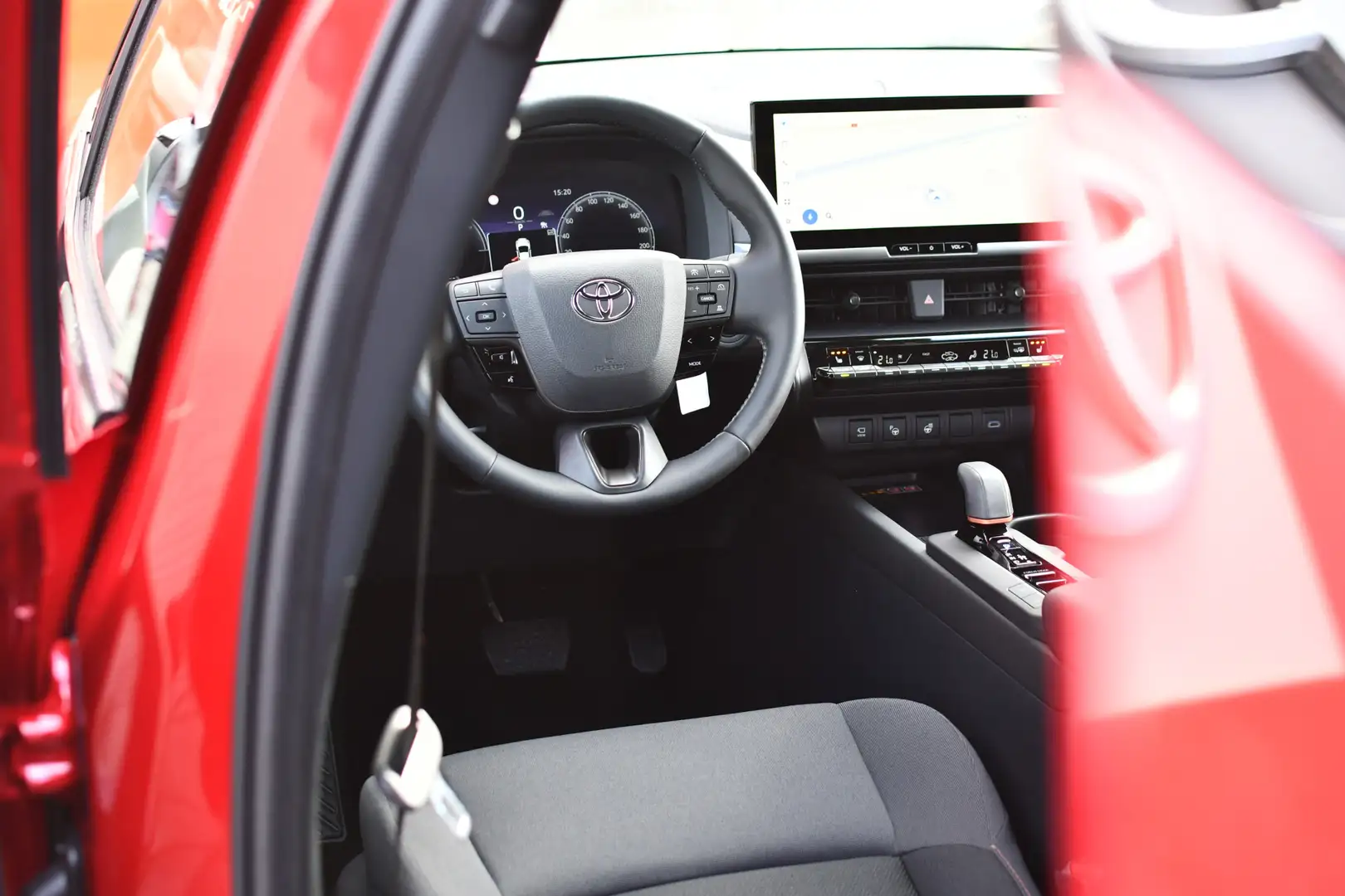 Toyota C-HR 2.0 Plug-in Hybrid 220 First Edition Automaat 223p Rouge - 2