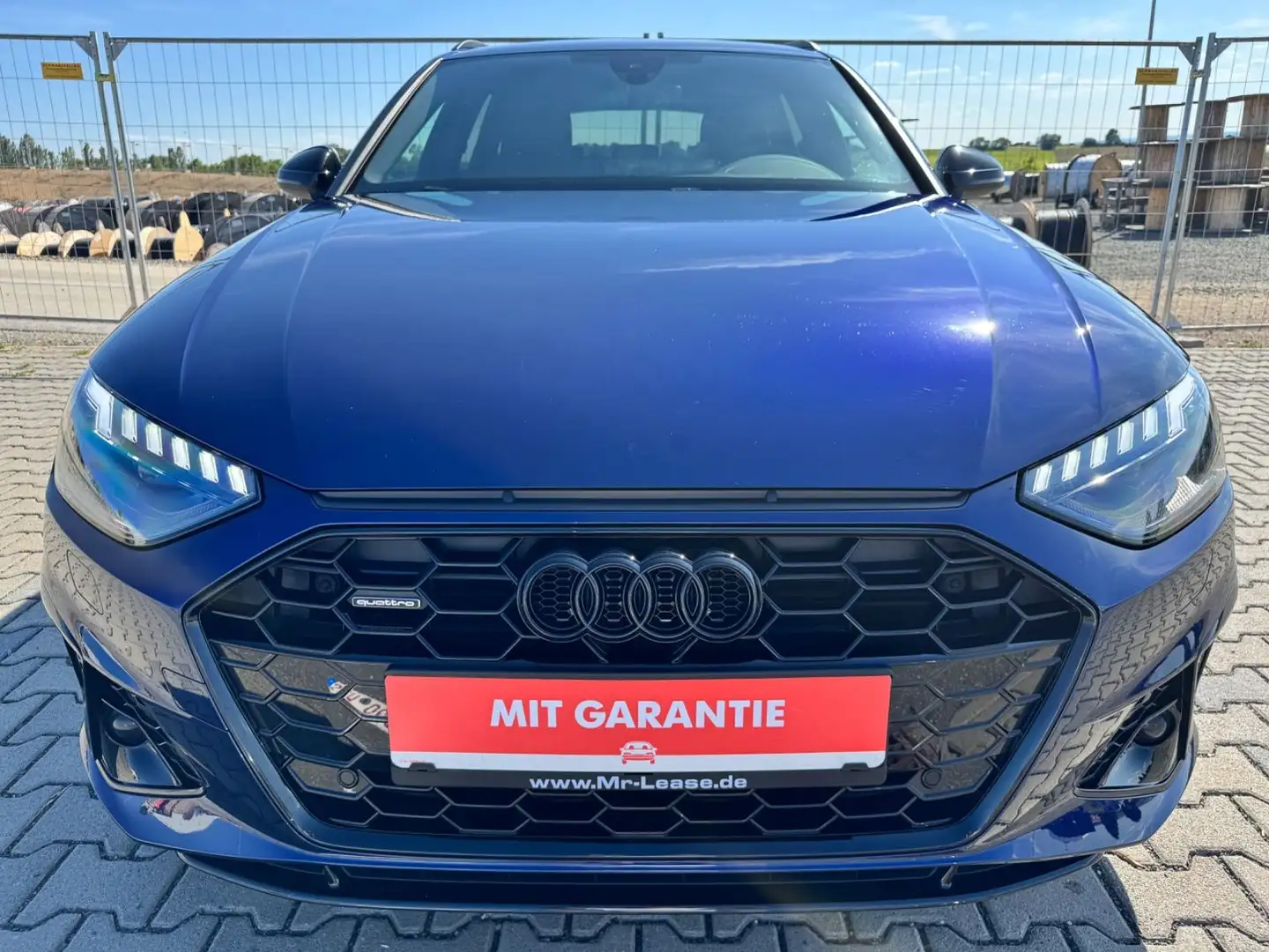 Audi A4 Q S Line COMPETITION EDT+ AHK STANDHZG MATRIX Blau - 2