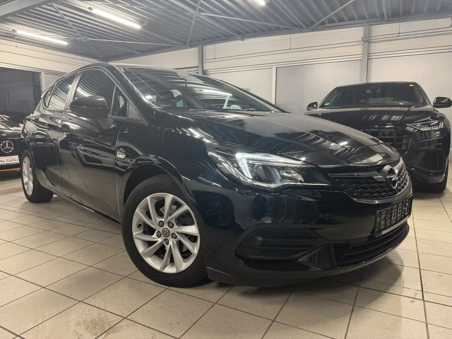 Opel Astra K Lim. 5-trg. Edition* 1-Hand *PDC*NAVI* Nero - 1