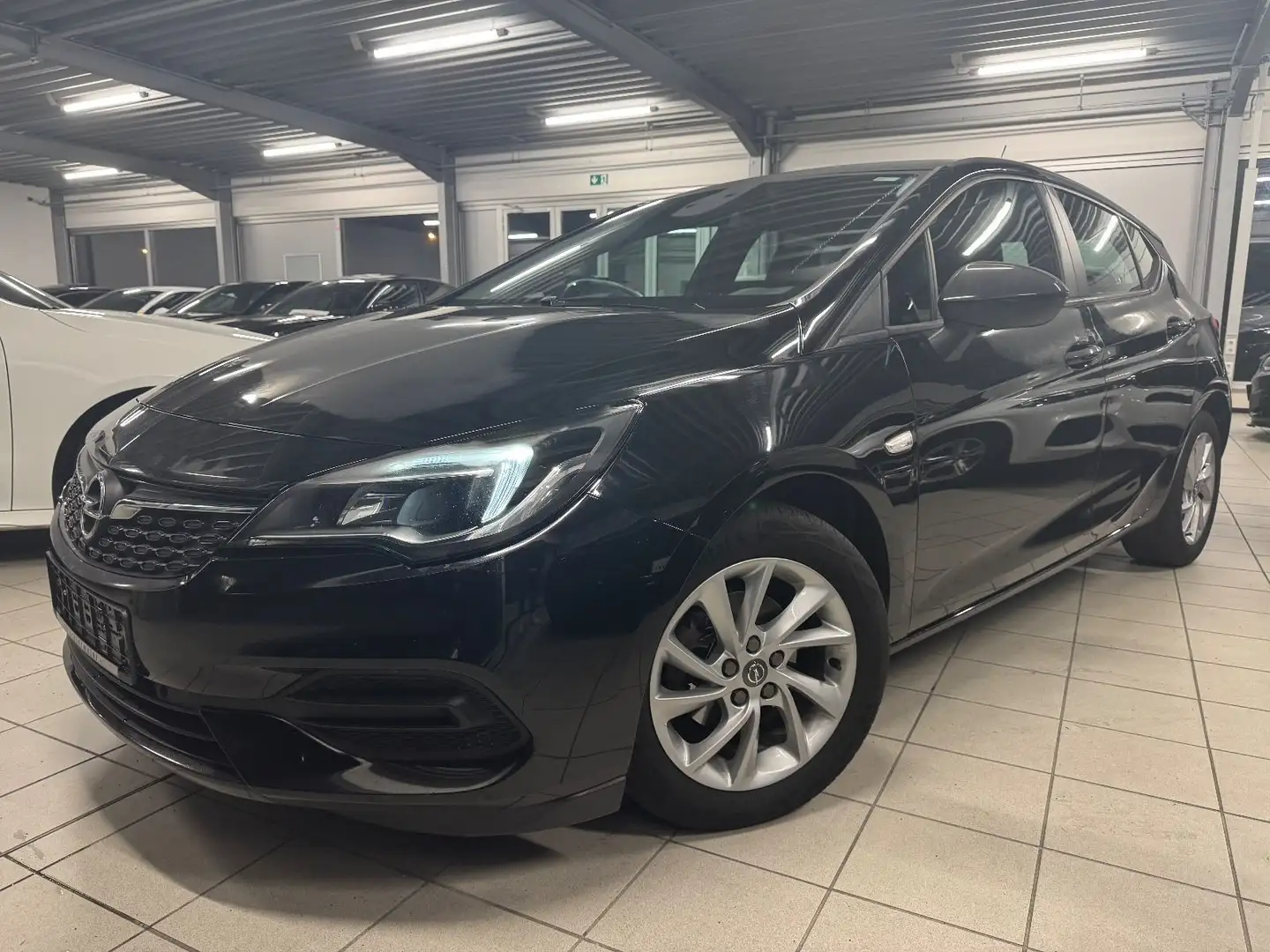 Opel Astra K Lim. 5-trg. Edition* 1-Hand *PDC*NAVI* Nero - 2