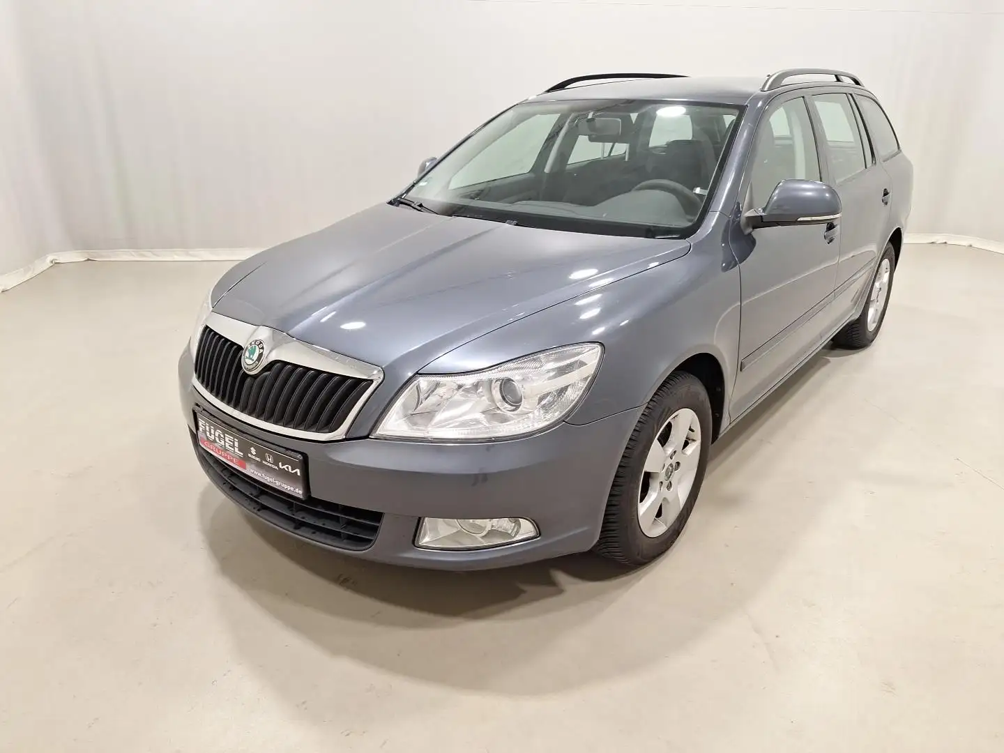 Skoda Octavia 1.6 TDI DPF Ambiente SHZ|Klimaaut. Grau - 2