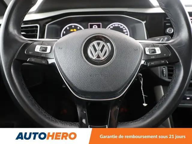 Volkswagen Polo view 19