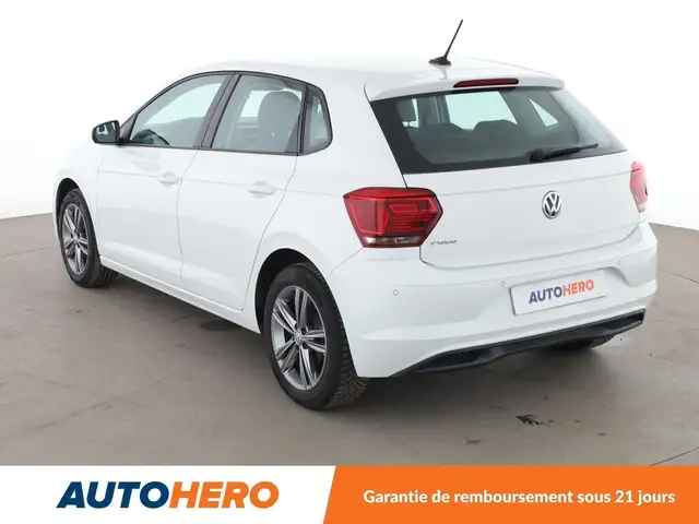 Volkswagen Polo view 4