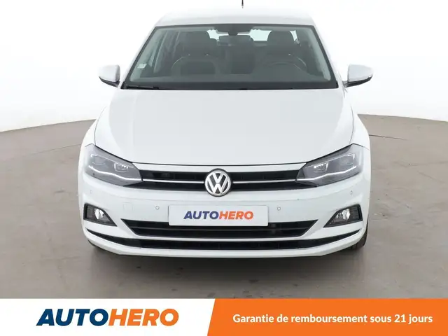 Volkswagen Polo view 9