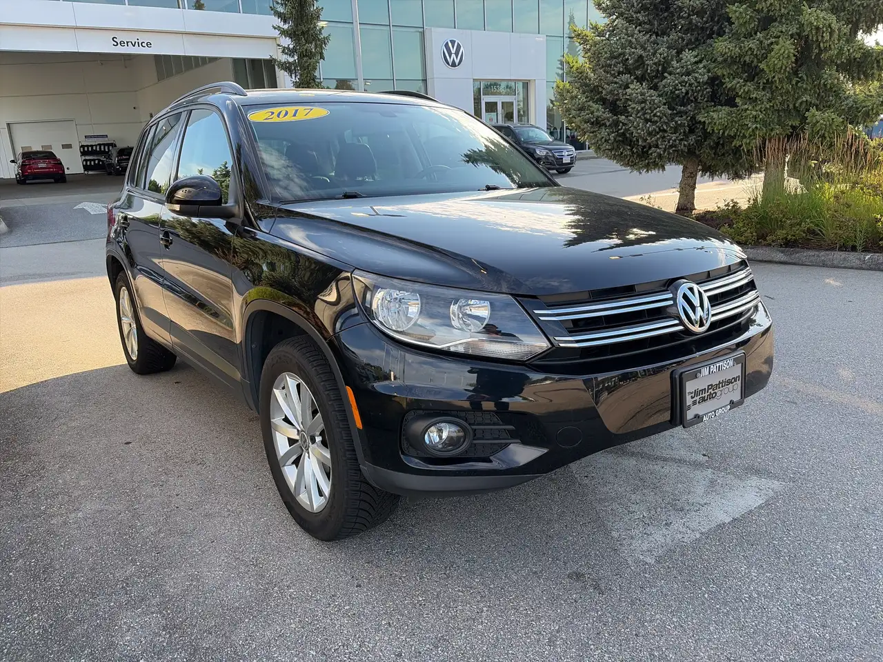 Volkswagen Tiguan снимка Volkswagen Tiguan