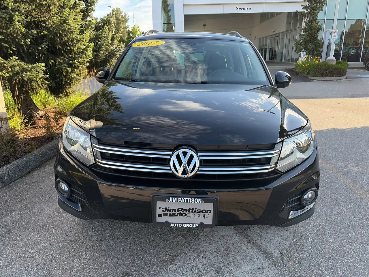 Volkswagen Tiguan снимка Volkswagen Tiguan