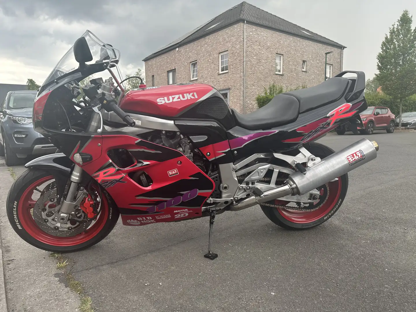 Suzuki GSX-R 1100 - 1
