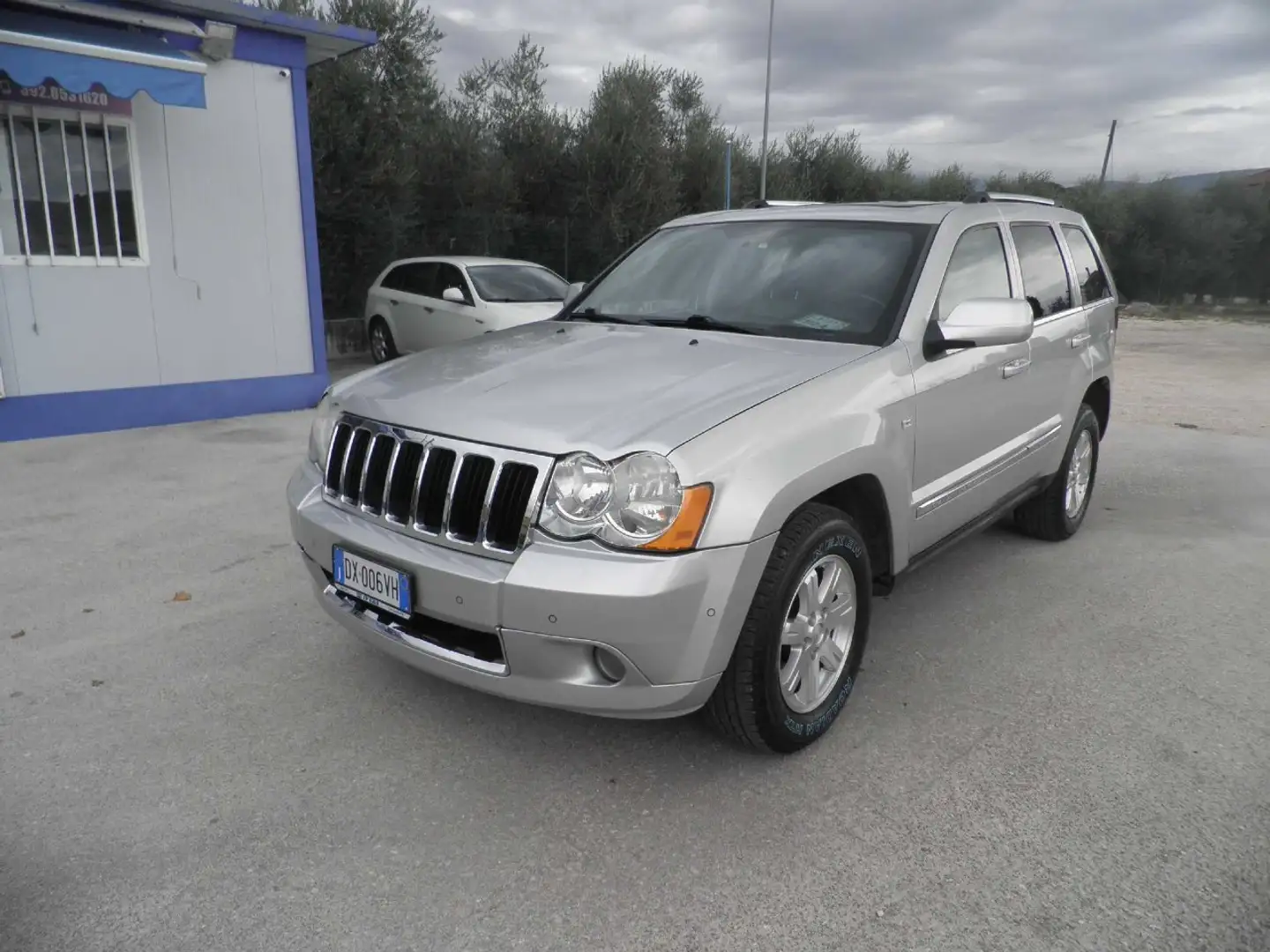 Jeep Grand Cherokee 3.0 V6 crd Limited auto Argent - 1
