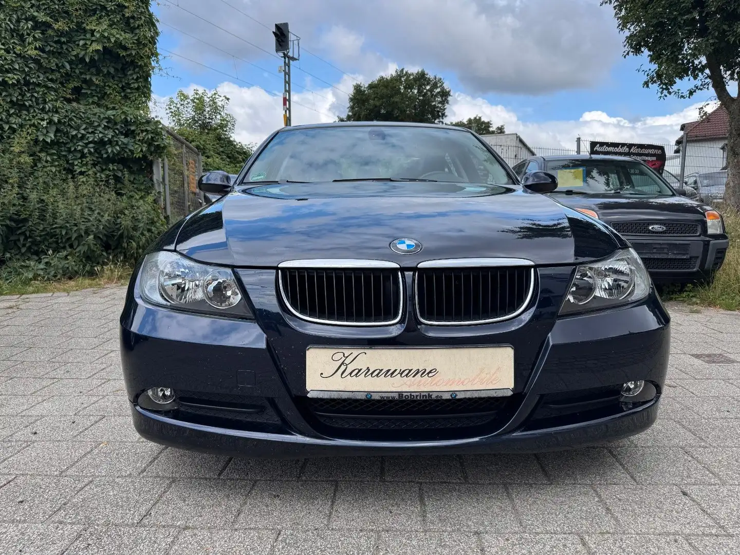 BMW 318 Baureihe 3 Lim. 318i*AUTOMATIK*NAVI*PDC* Albastru - 2