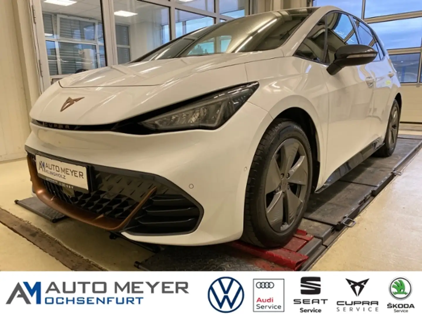 CUPRA Born 150kW Navi SHz ACC Rückffahrkamera Weiß - 1