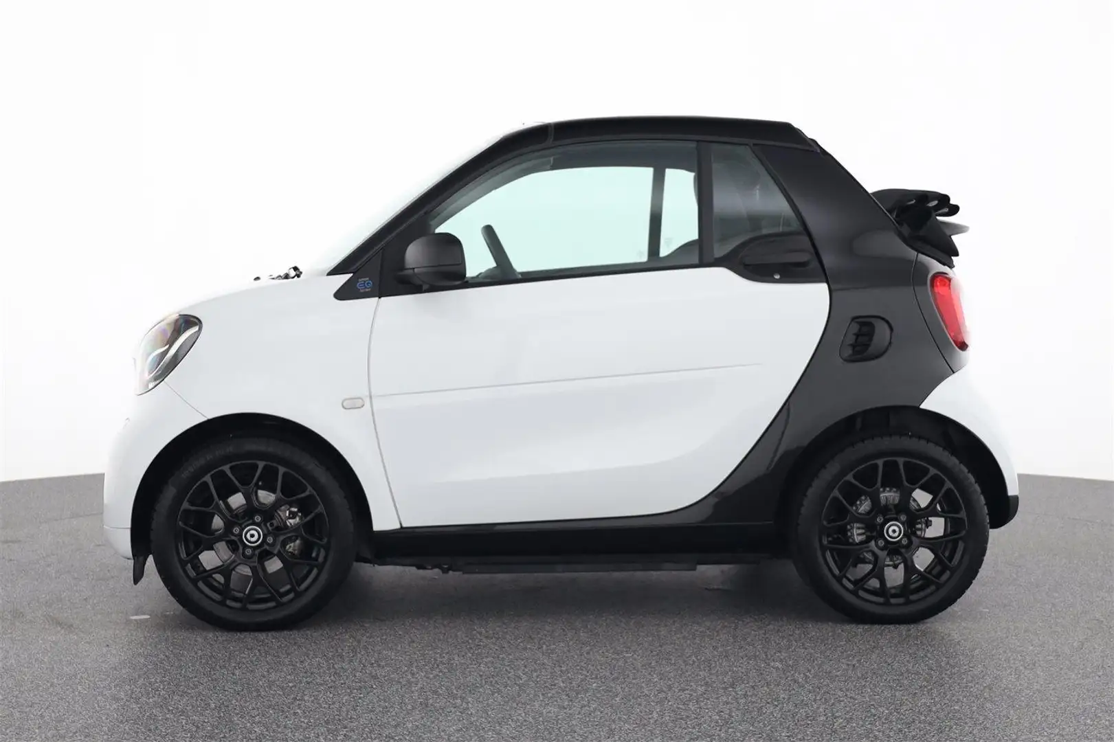 smart forTwo fortwo Cabrio EQ Passion Sitzhzg. Klimaaut. LED Weiß - 2