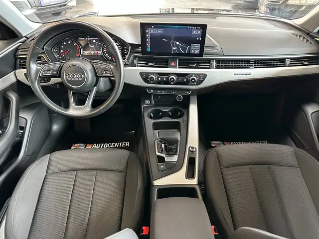 Audi A4 Avant view 14