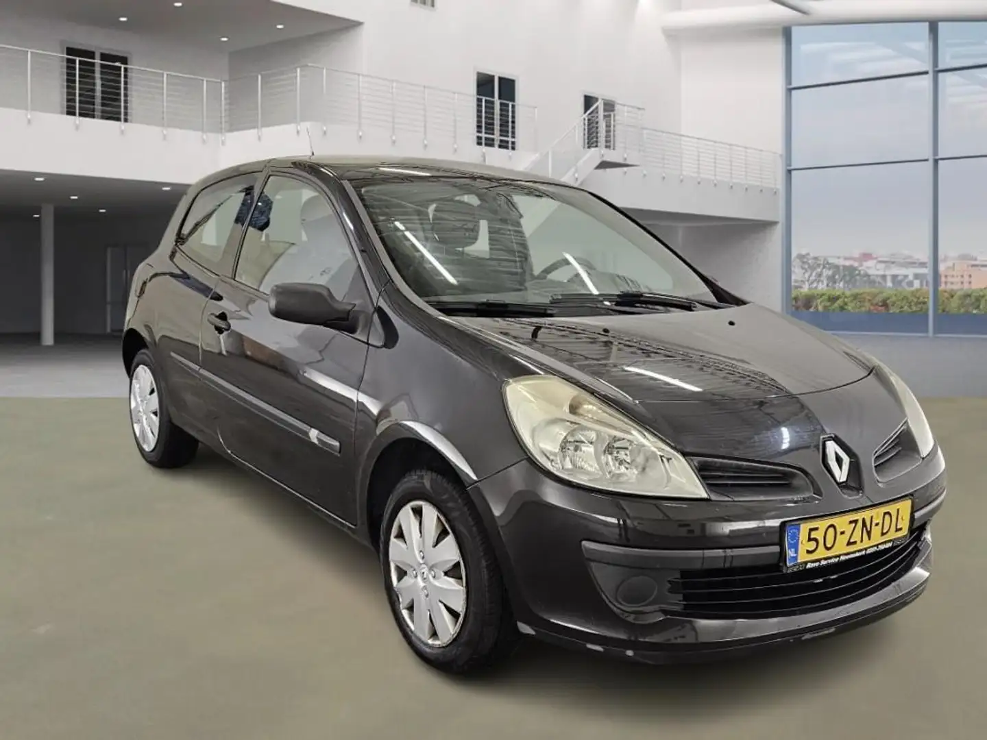 Renault Clio 1.2 TCE Expression Fekete - 2