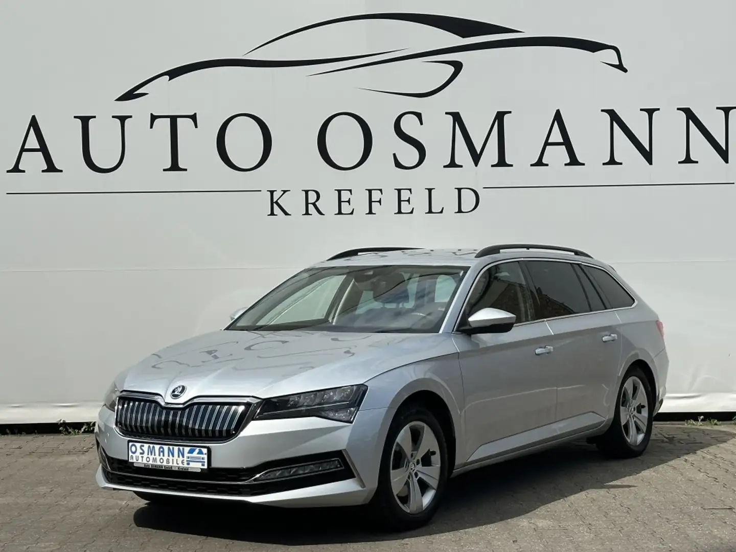 Skoda Superb Combi 1.4 TSI iV DSG Ambition   CarPlay Silber - 1