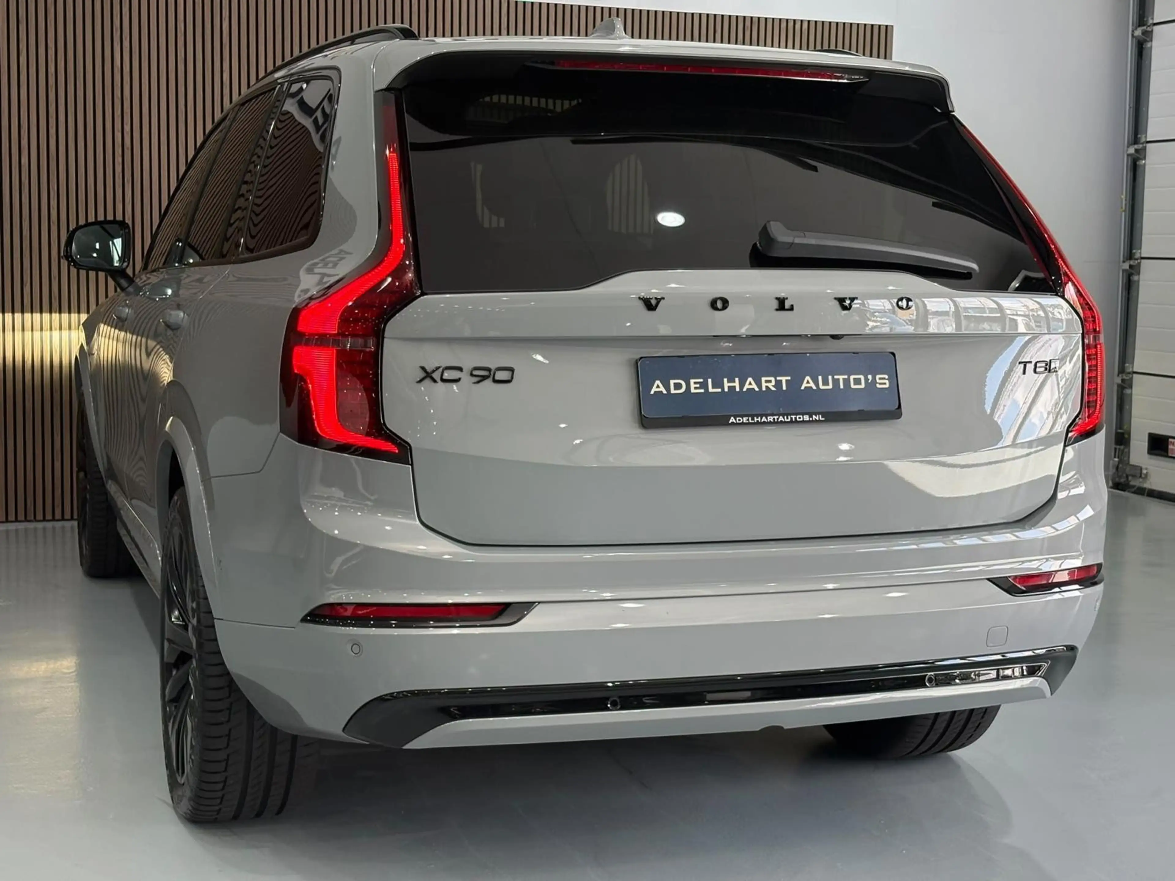Volvo XC90 2.0 T8 Plug-in hybrid AWD Ultra Black Edition 455 — photo 11