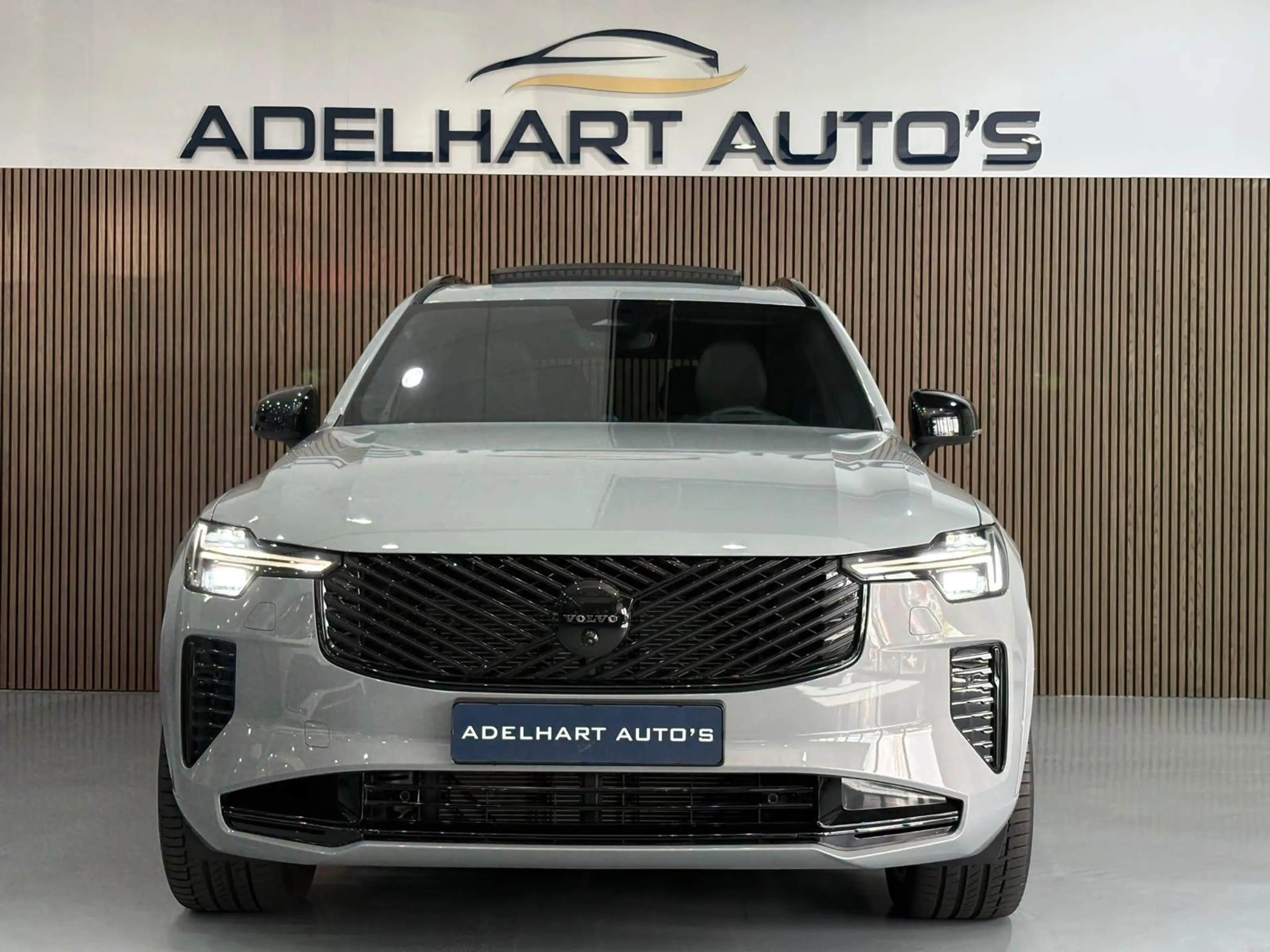 Volvo XC90 2.0 T8 Plug-in hybrid AWD Ultra Black Edition 455 — photo 5