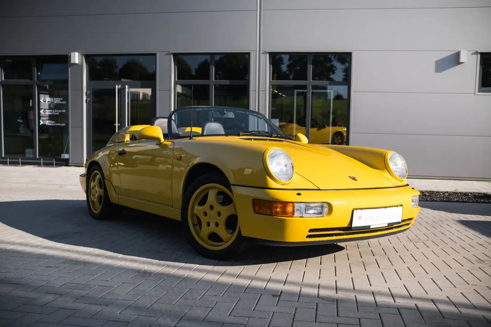 Porsche 964 911/964 Speedster, 2. Hand, dt. Auto, 19200 KM ! Gelb - 2