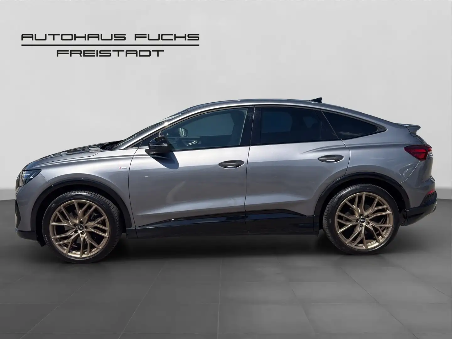 Audi Q4 e-tron Audi Q4 Sportback 50 e-tron quattro Grau - 2