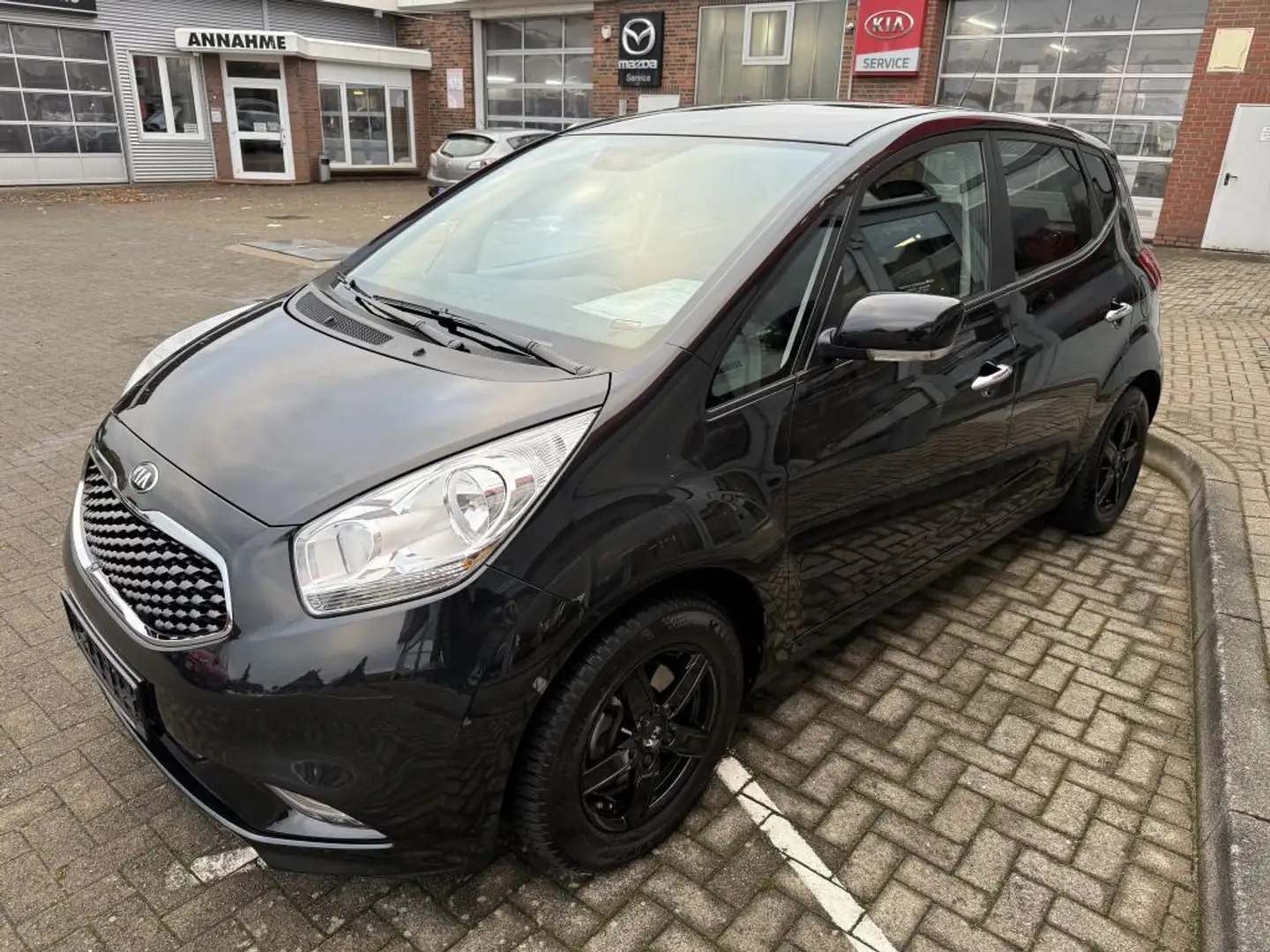 Kia Venga 1.6 CVVT Automatik Dream-Team Edition Negru - 2