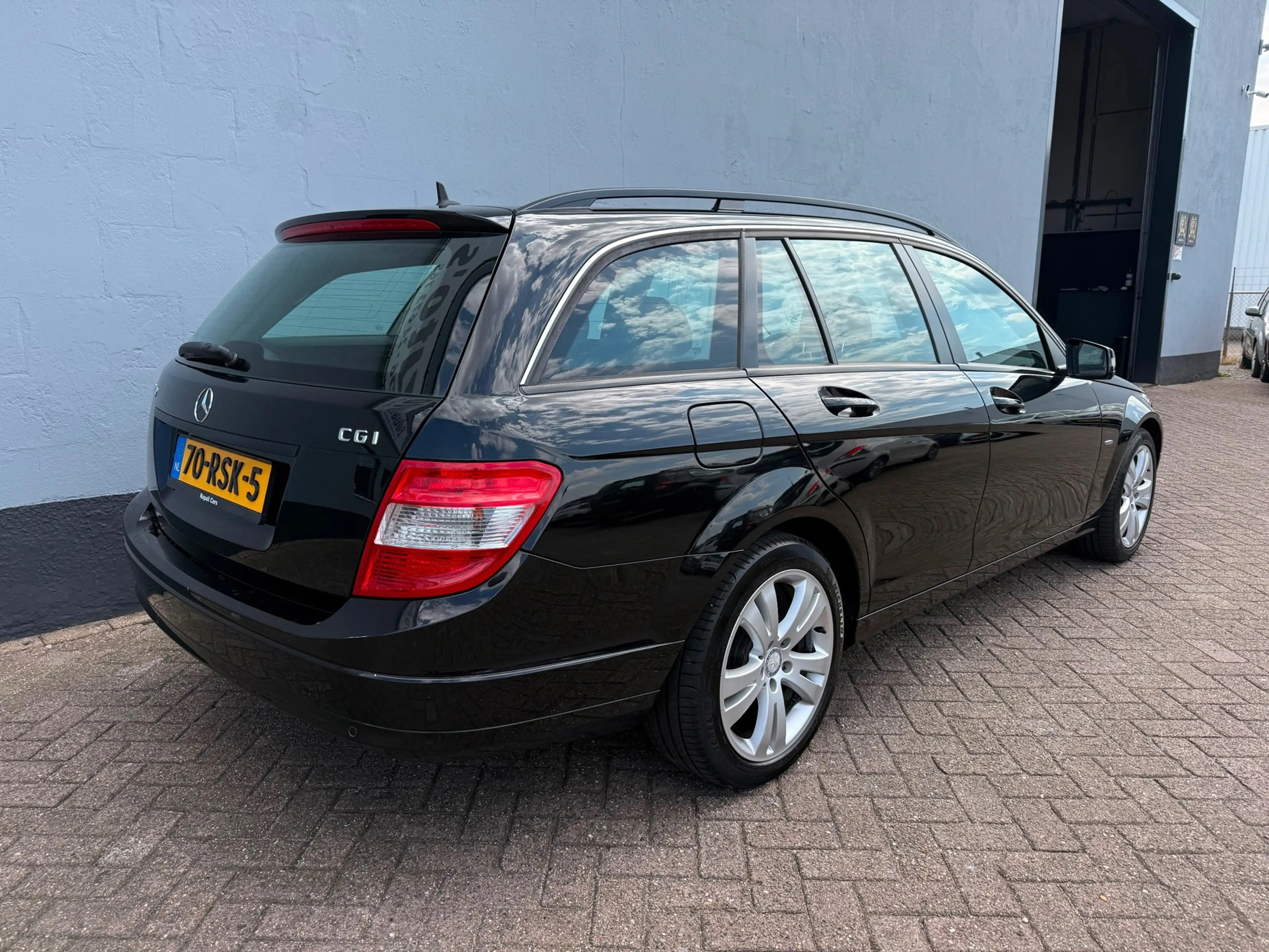 Mercedes-Benz C 180 Estate CGI BlueEFFICIENCY Business Class — photo 6