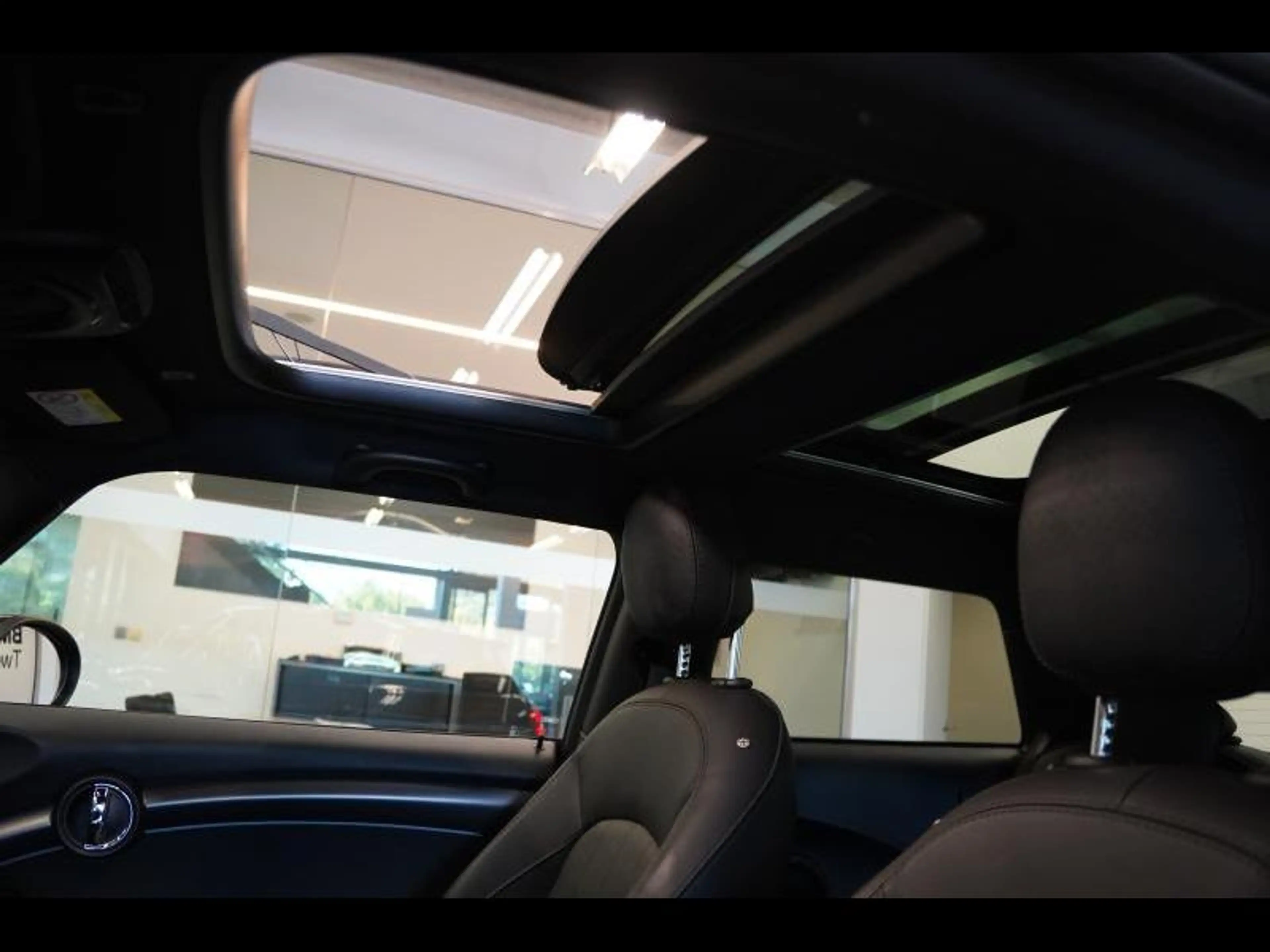 MINI Cooper SE PANORAMADAK CAMERA ADAP. CRUISELEDER ADAP. LED — photo 11
