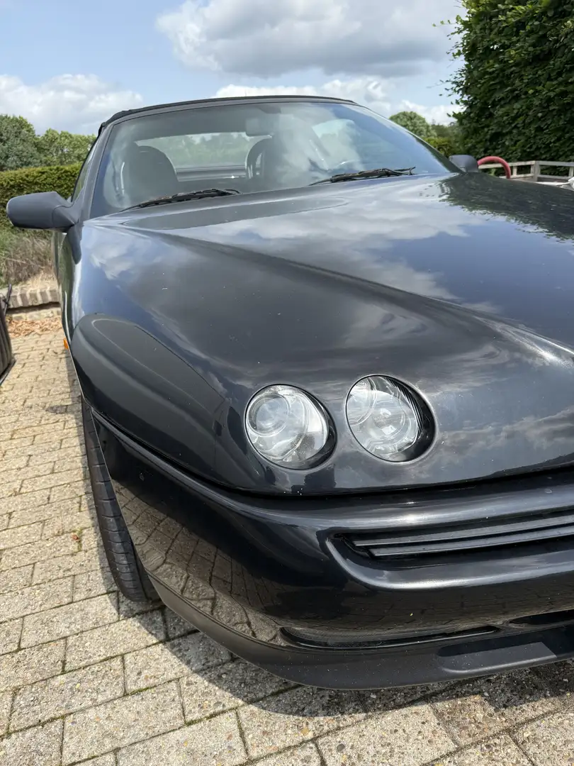 Alfa Romeo Spider 2.0 16V Twin Spark L - 1