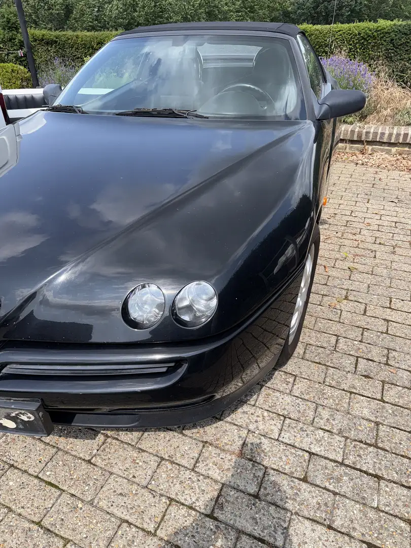 Alfa Romeo Spider 2.0 16V Twin Spark L - 2