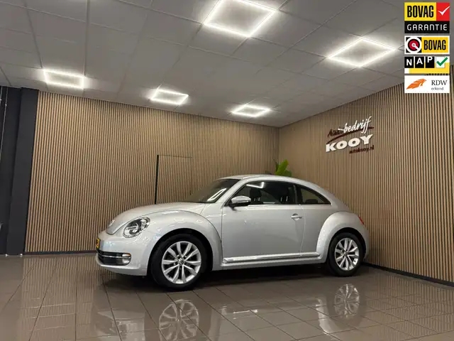 Volkswagen Beetle 1.2 TSI Design * Navigatie / Cruise control / LM V