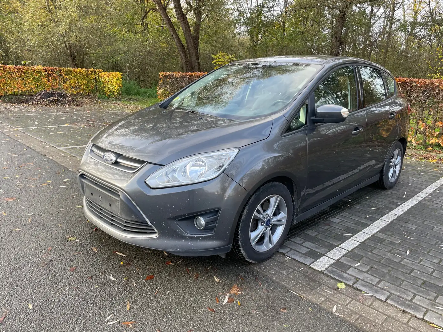 Ford C-Max 1.6 TDCi Trend  Euro5 Grijs - 1