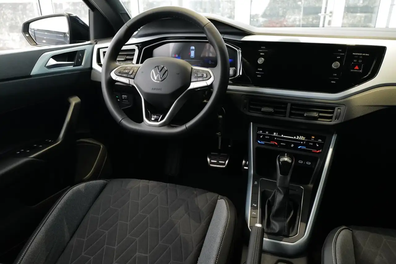 Volkswagen Polo 1.0TSI DSG Goal Plus-Paket Rkam Totwinkel ACC 17