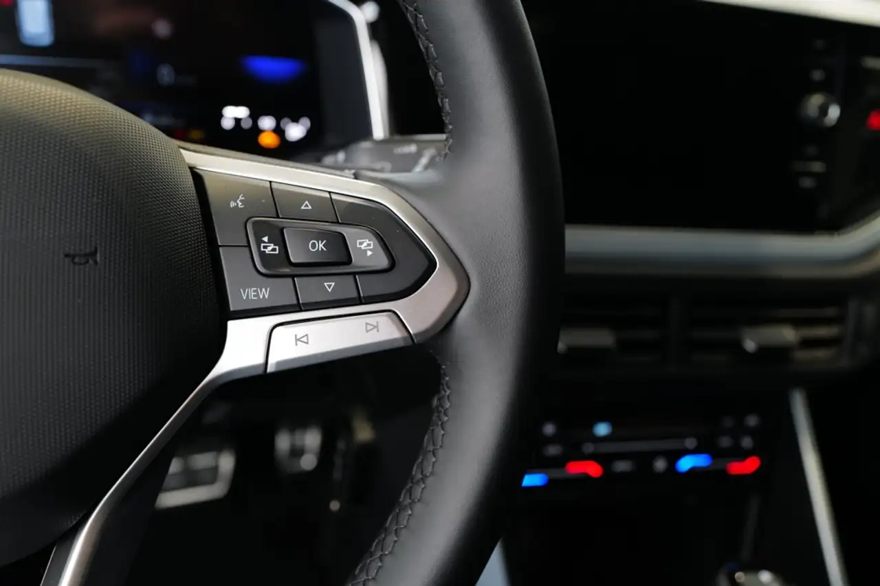 Volkswagen Polo 1.0TSI DSG Goal Plus-Paket Rkam Totwinkel ACC 9