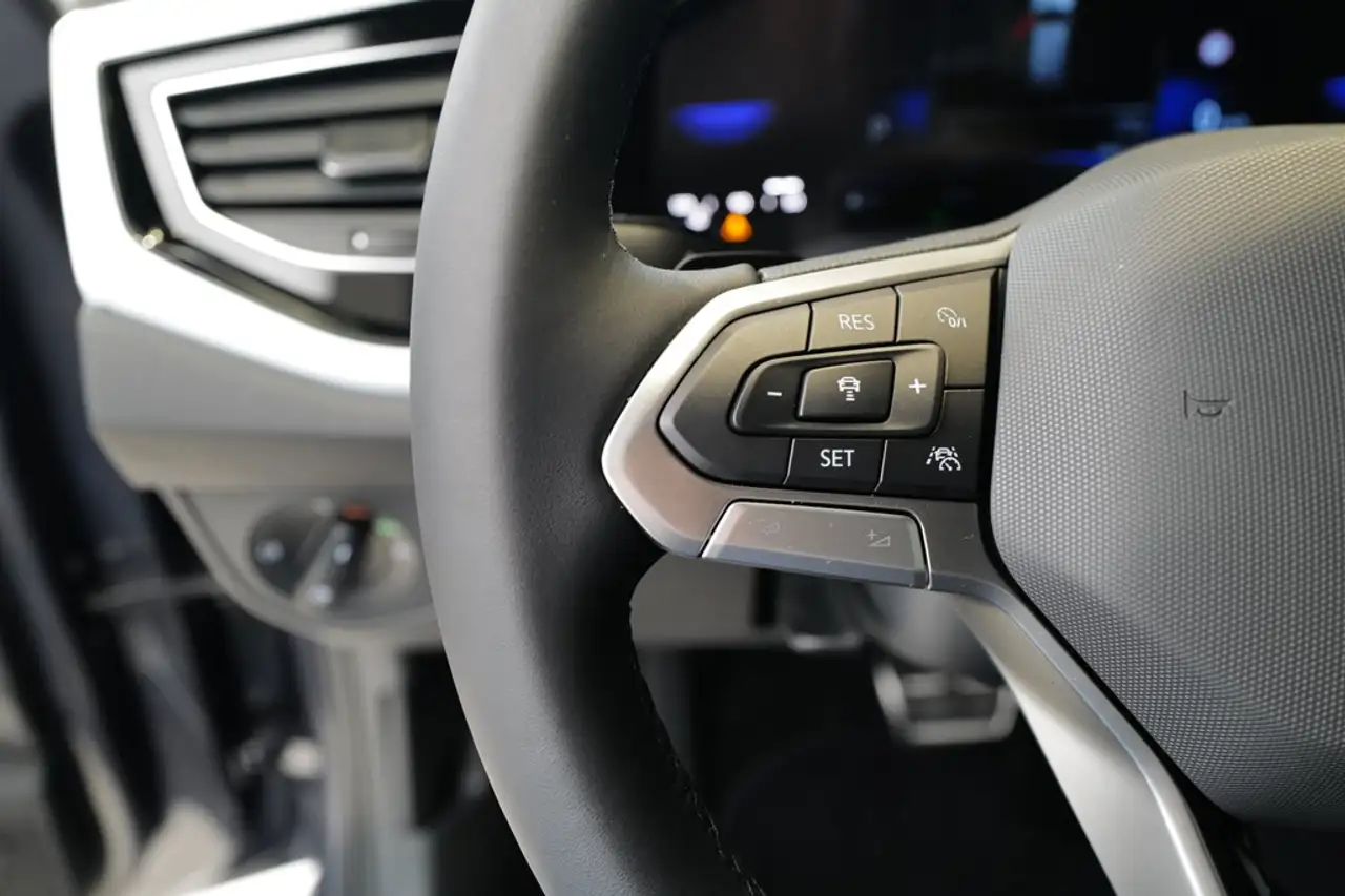 Volkswagen Polo 1.0TSI DSG Goal Plus-Paket Rkam Totwinkel ACC 8