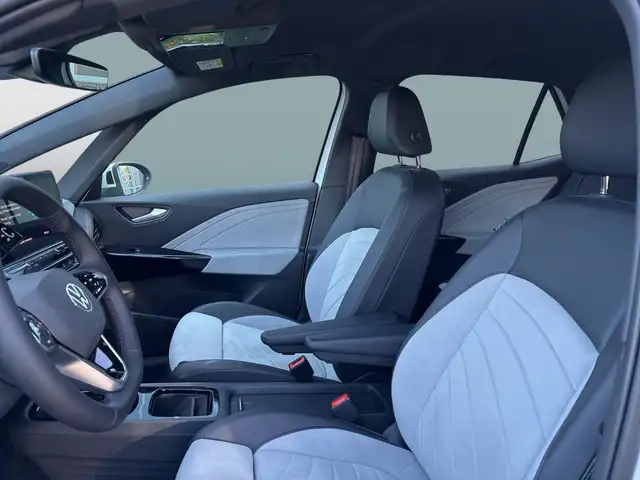 Volkswagen Id.3 view 11