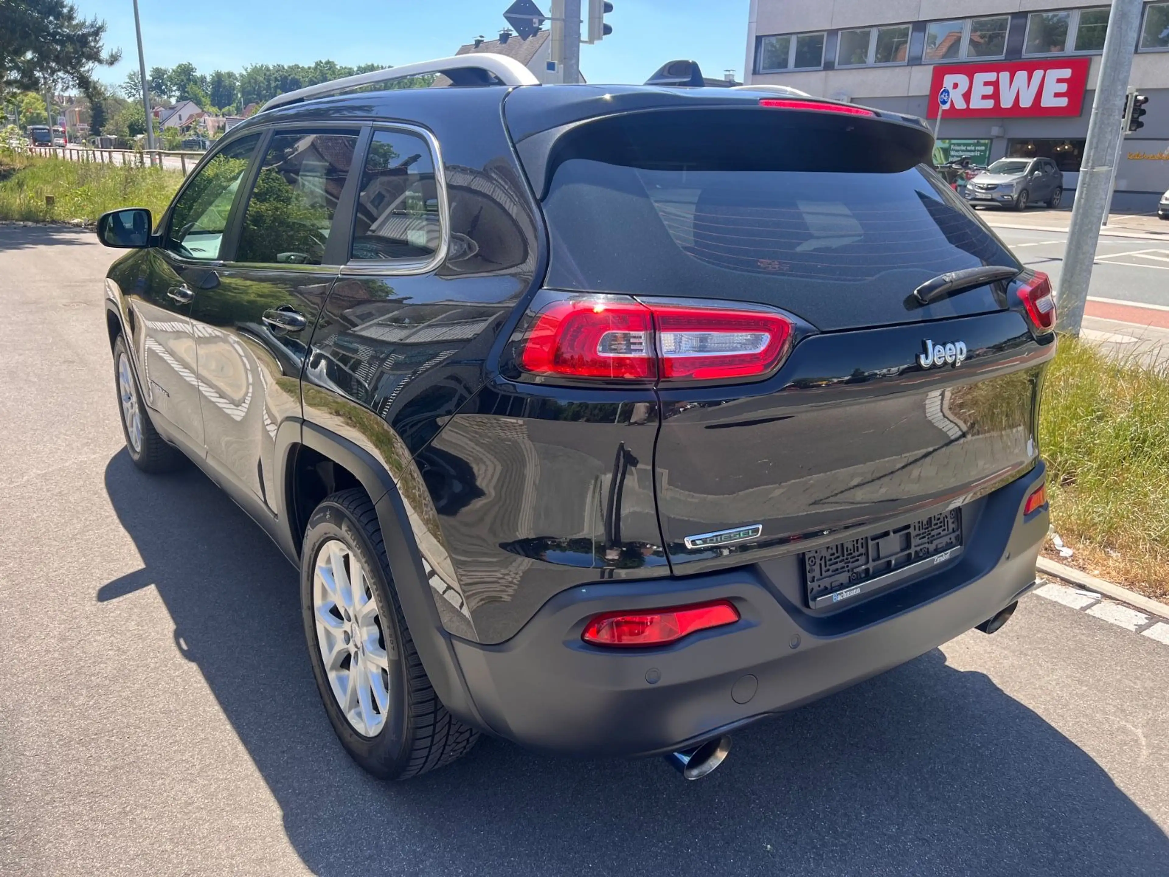 Jeep Cherokee Longitude Automatik 4WD/Navi/SHZ/Pano — photo 4