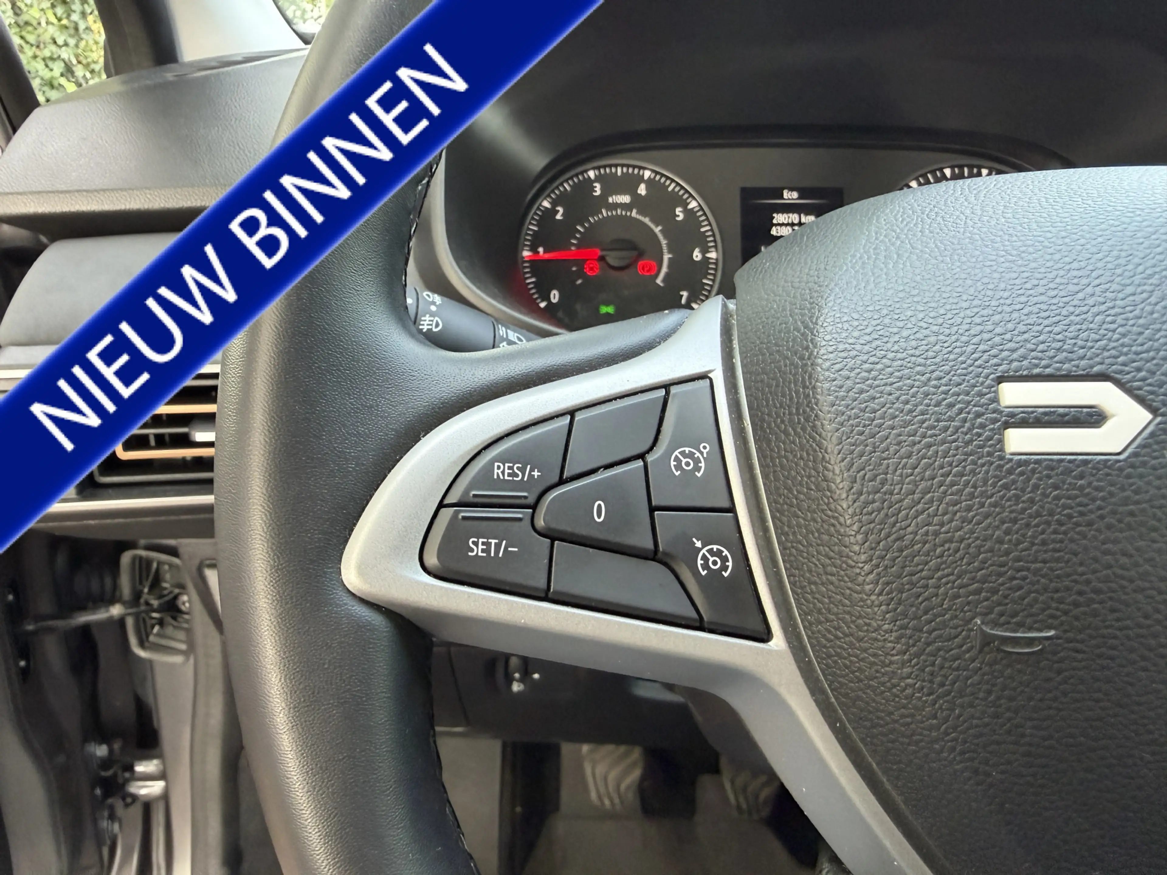 Dacia Jogger 1.0 TCe 100 ECO-G Extreme 5p. CAM|PDC|CARPLAY — photo 9