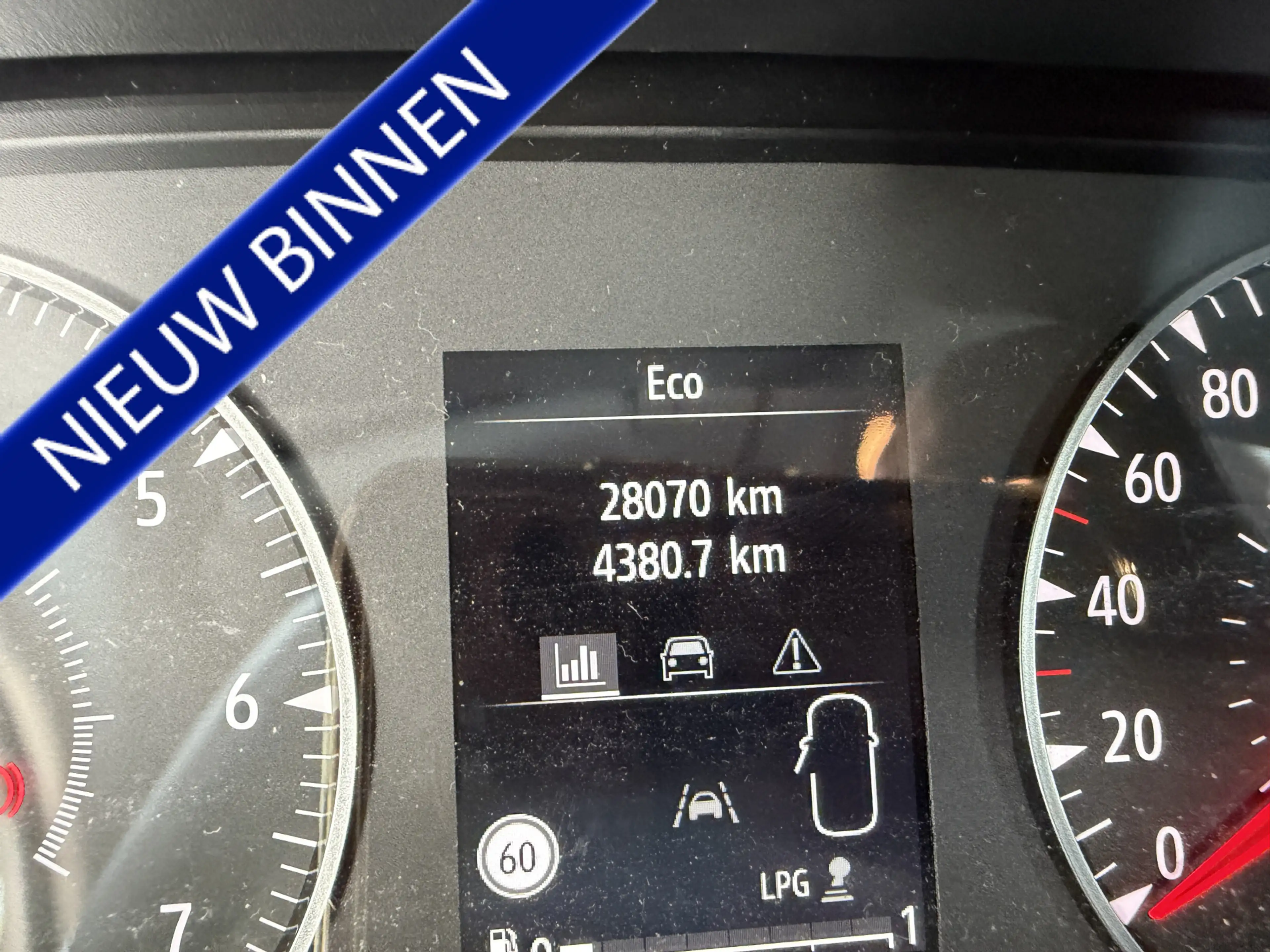 Dacia Jogger 1.0 TCe 100 ECO-G Extreme 5p. CAM|PDC|CARPLAY — photo 8