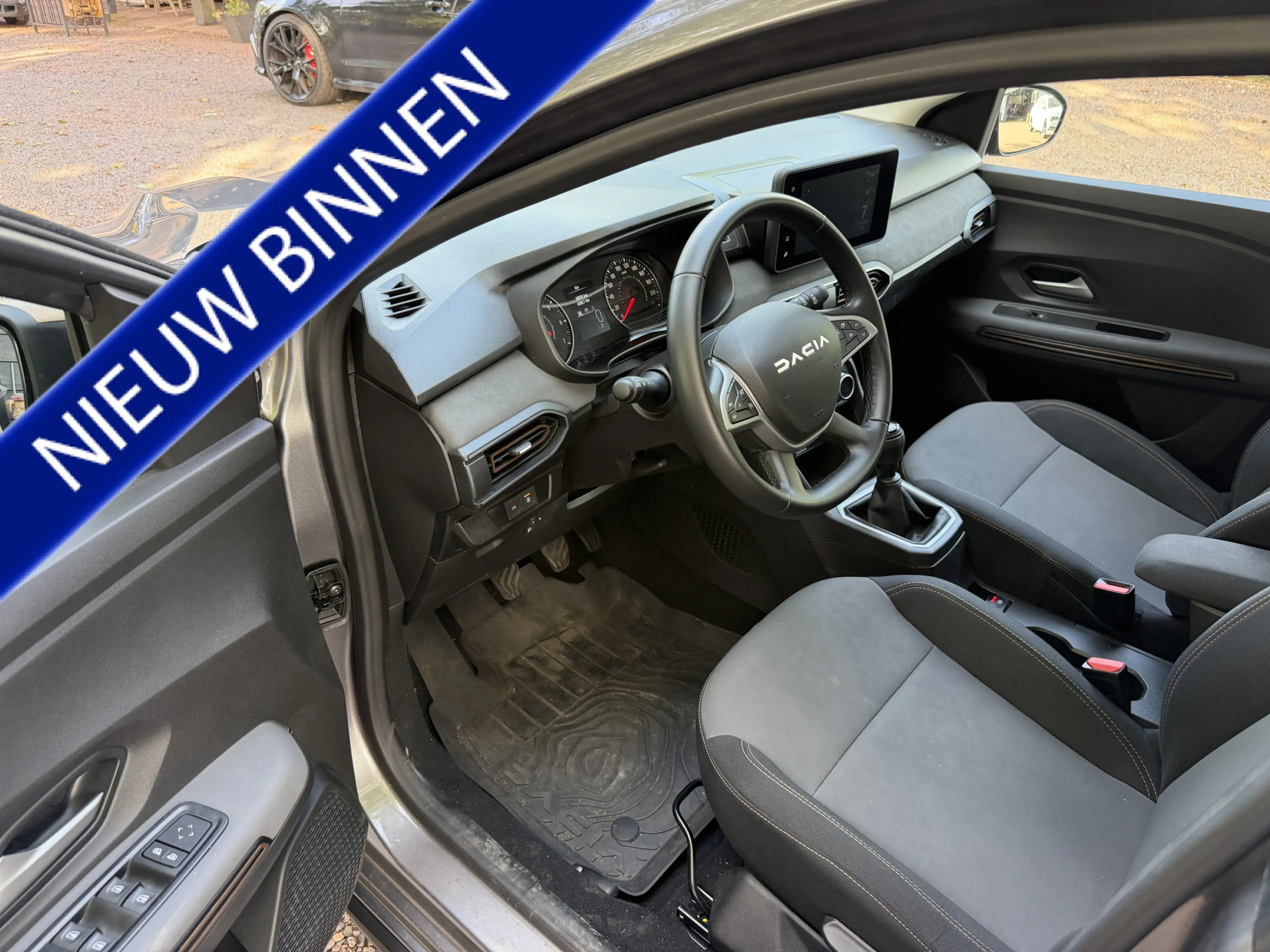 Dacia Jogger 1.0 TCe 100 ECO-G Extreme 5p. CAM|PDC|CARPLAY — photo 7